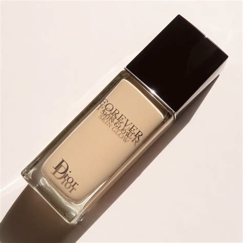 base glow dior|Dior ever skin glow foundation.